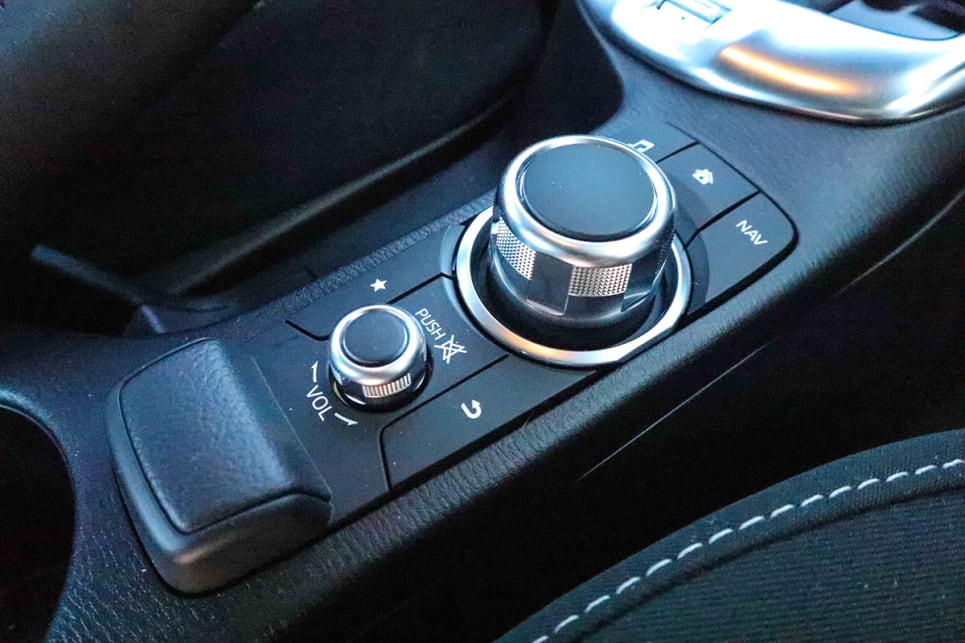 The Maxx uses a version of Mazda's MZD multimedia system, although it is misses out on items like sat nav. (Image credit: Tim Robson)