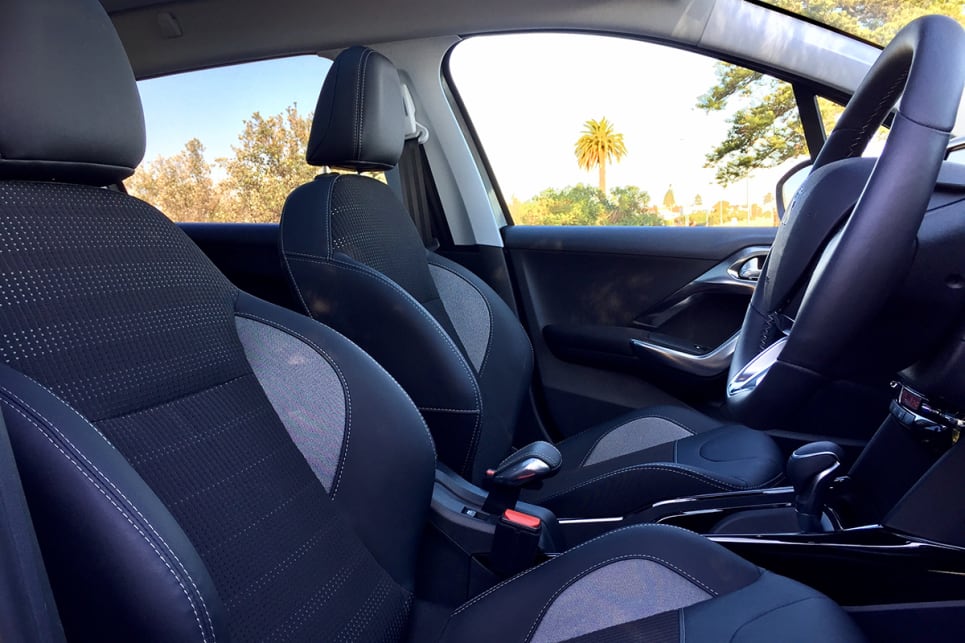 Up front is spacious and headroom, even with the optional sunroof (Allure), is excellent. (Image credit: Richard Berry)