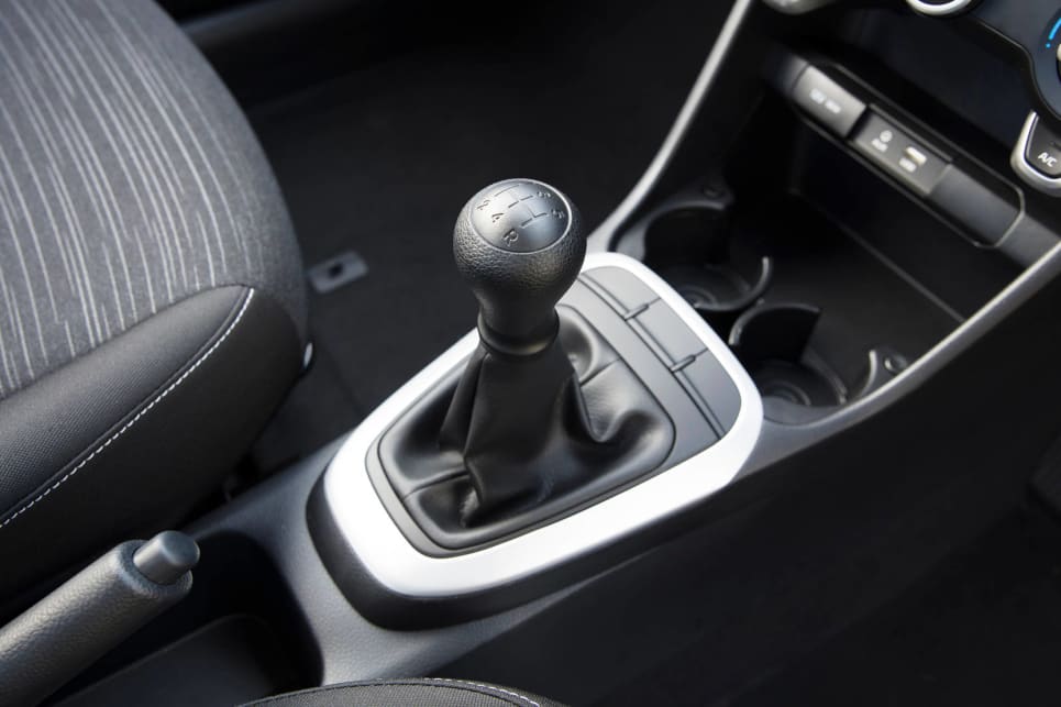 The Picanto has a five-speed manual in the cheapest model, or a four-speed automatic in the more expensive version, with both sending power exclusively to the front wheels.