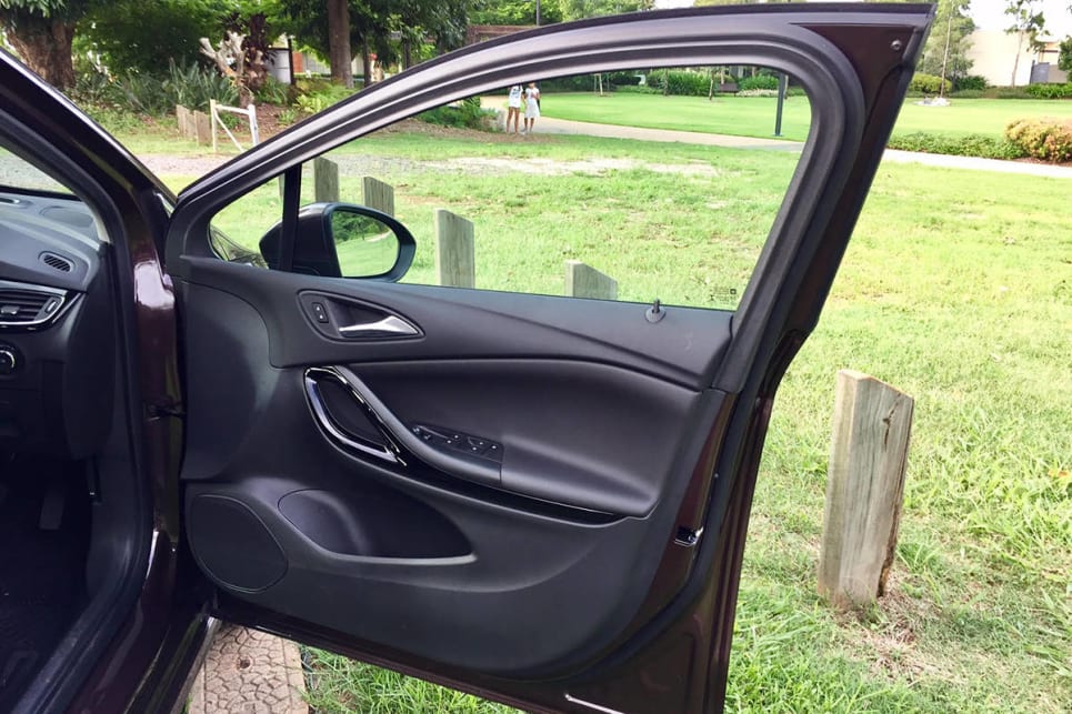 2017 Holden Astra RS-V hatch (image credit: Vani Naidoo)