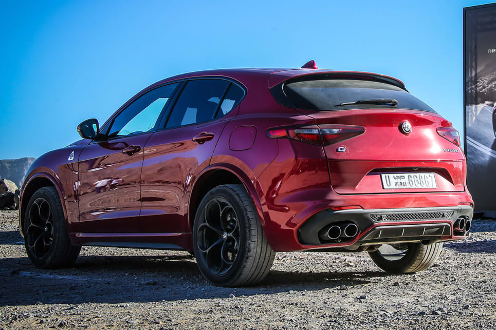 Somehow managing to look tough and pretty at the same time, the Stelvio is a near-perfect blend of seductive lines, angry bonnet vents and flared guards.