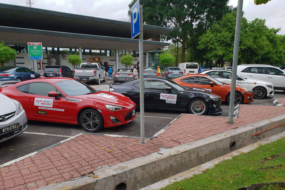 Unlike Australia, 86 car culture in Malaysia hasn't really 'boomed'. It's getting there quickly, however.
