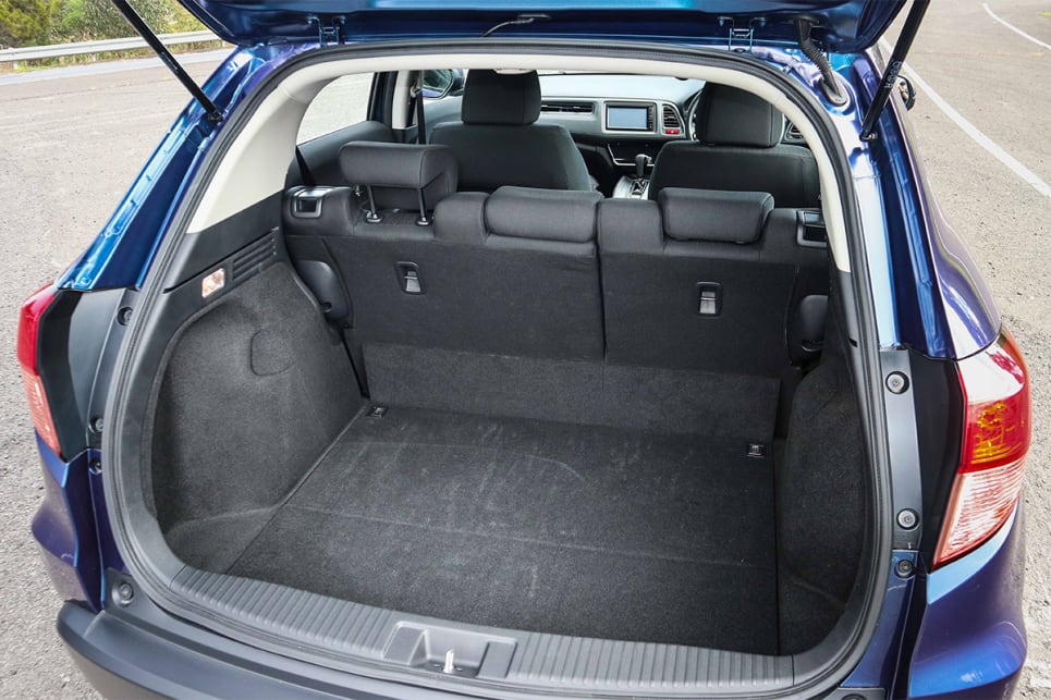 Honda HRV VTi 2018 offroad review CarsGuide
