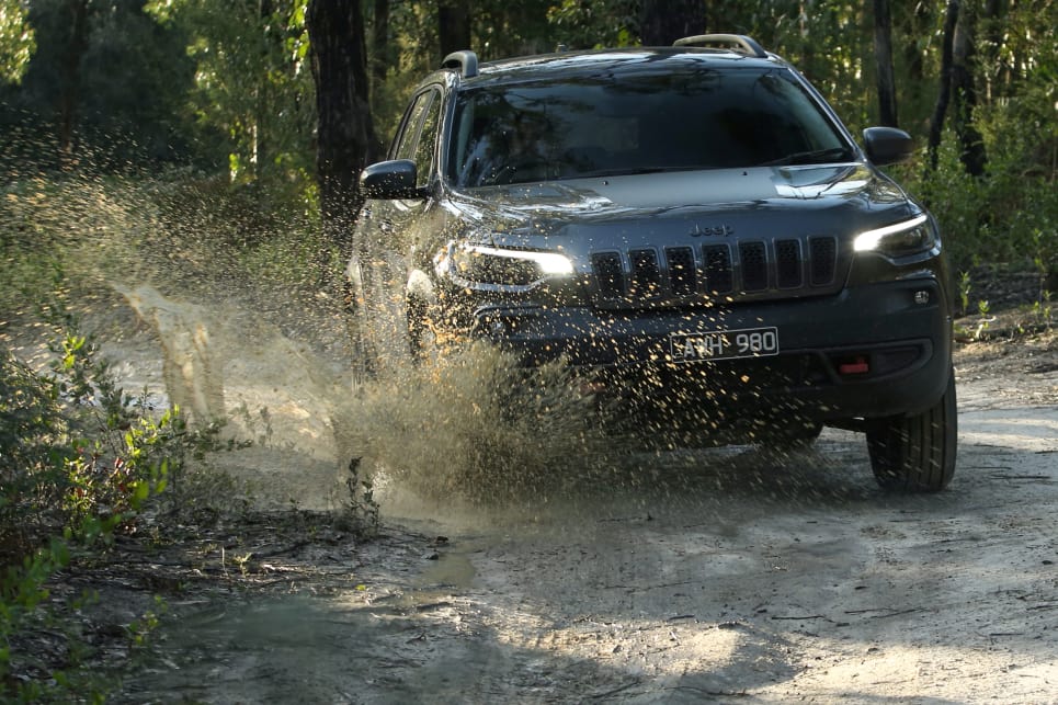 With bespoke bumpers, underbody protection and proper off-road tyres, the Trailhawk would make for a very handy full time off-roader.