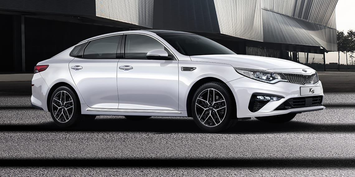 It is unclear if that the Optima's combined semi-autonomous tech set-up will be offered here.