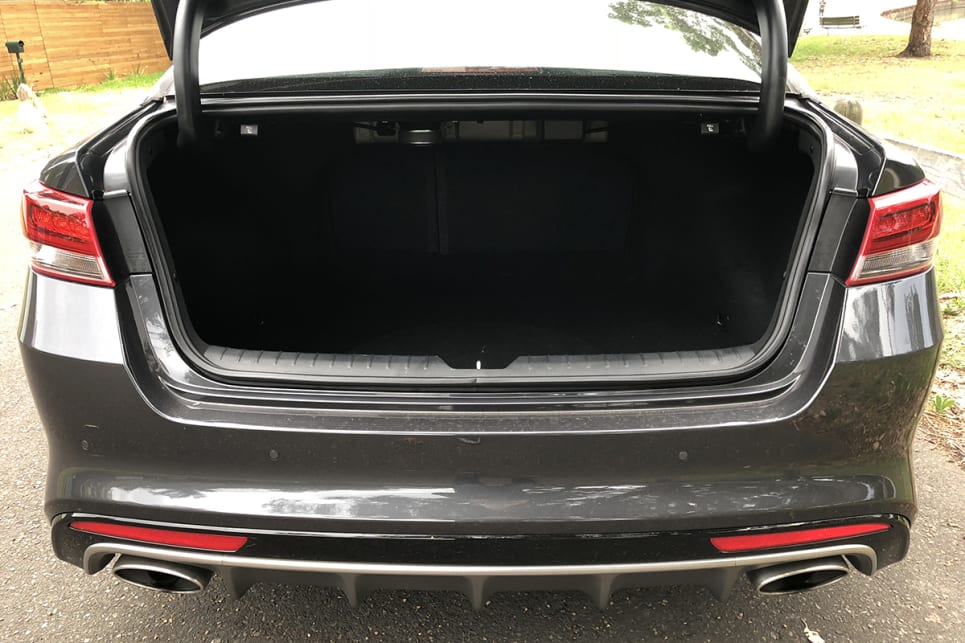 The boot opens to reveal a 510-litre (VDA) storage space.