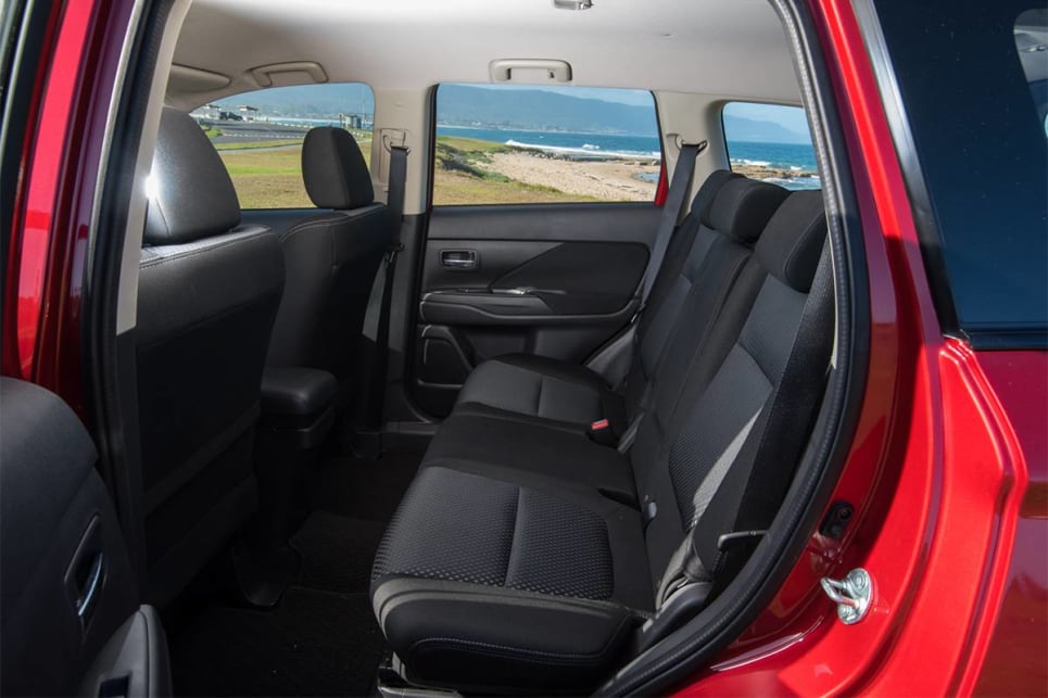 The second-row seats can slide forwards, to maximise the amount of space you’ve got in the rear load area.