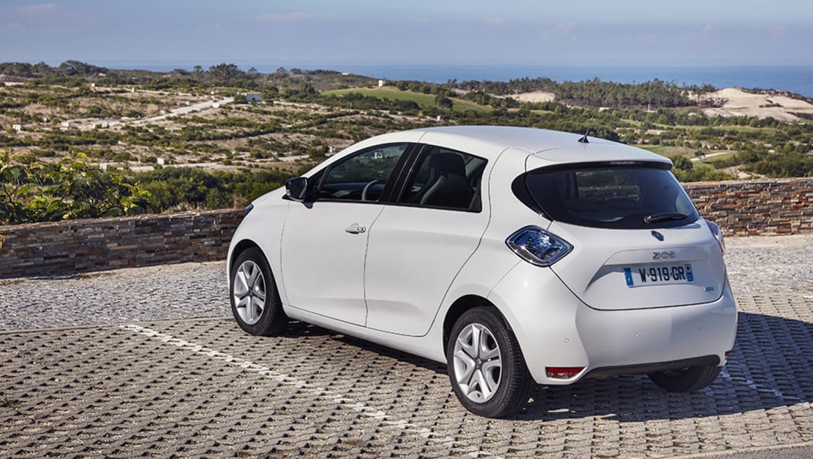 All variants get the same (and recently upgraded) “Z.E. 40” battery pack serving up 41kWh of energy - enough for a claimed 300km of “real-world driving”