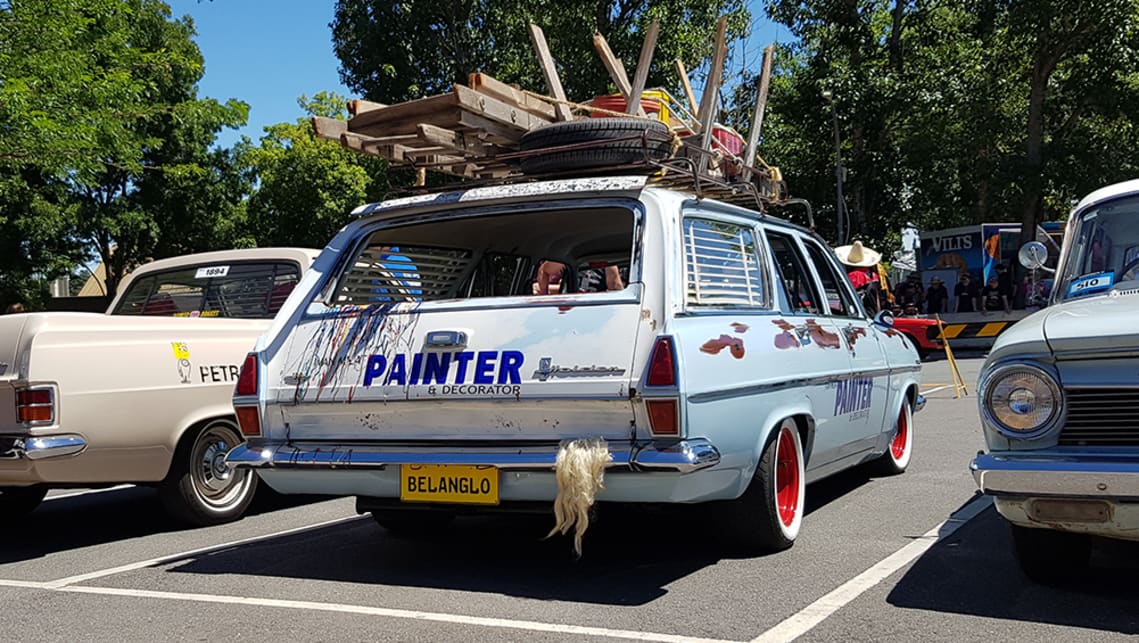 We weren't the only rat wagon with roofrack stuff. (image credit: Malcolm Flynn)