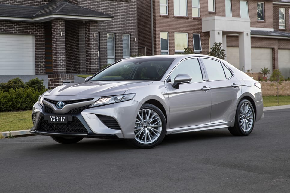 2018 Toyota Camry SL Hybrid pictured.