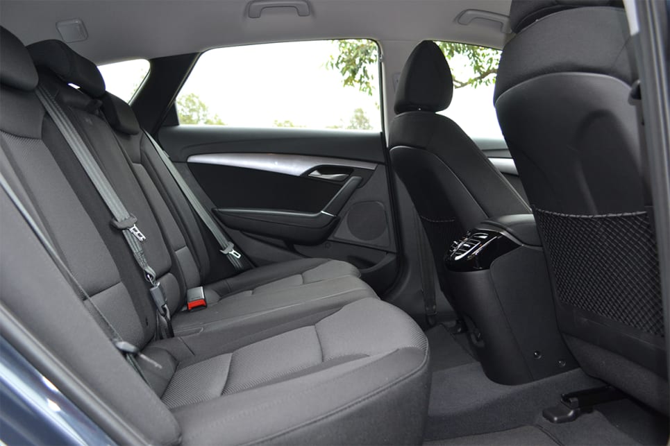 Hyundai i40 Review, For Sale, Models, Interior, Specs & News CarsGuide