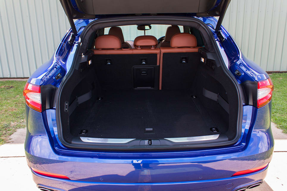 The boot has a cargo capacity of 580 litres.