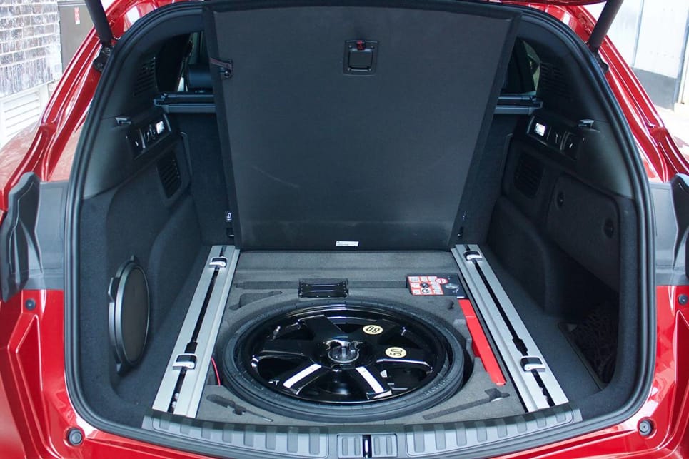 Under the boot floor you can get a space-saver (if you option one) or an additional storage spot with a tyre-repair kit.