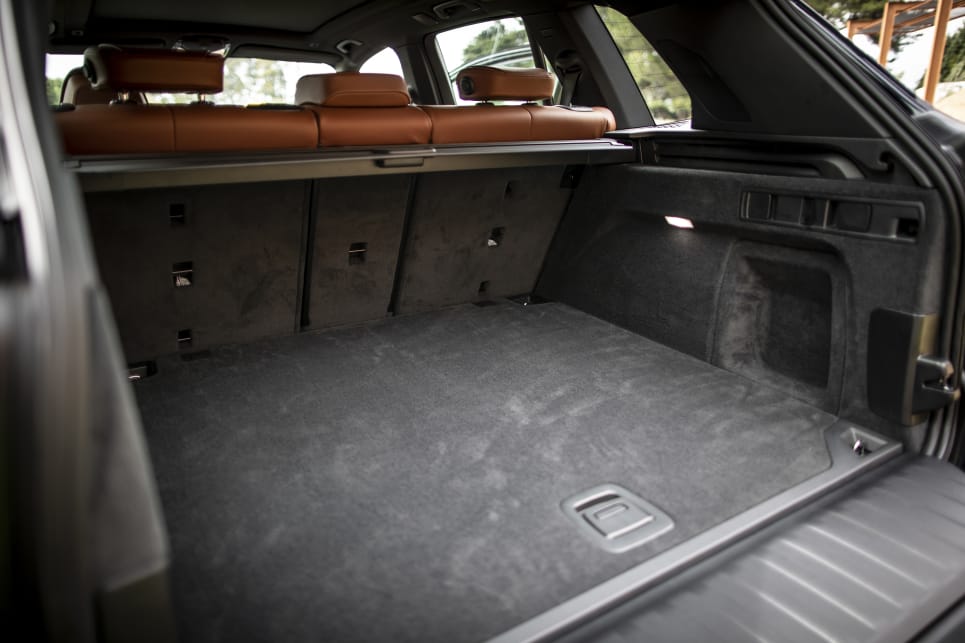 The 650L (seats up) luggage capacity remains unchanged.