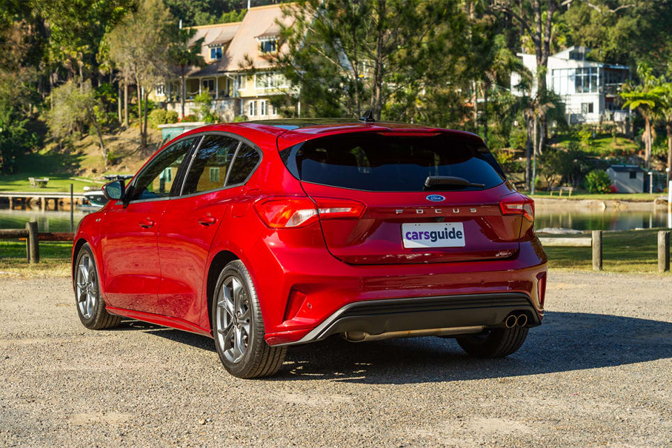 Side skirts, roof-top spoiler, privacy glass and twin tail pipes add to the visual appeal of the ST-Line.