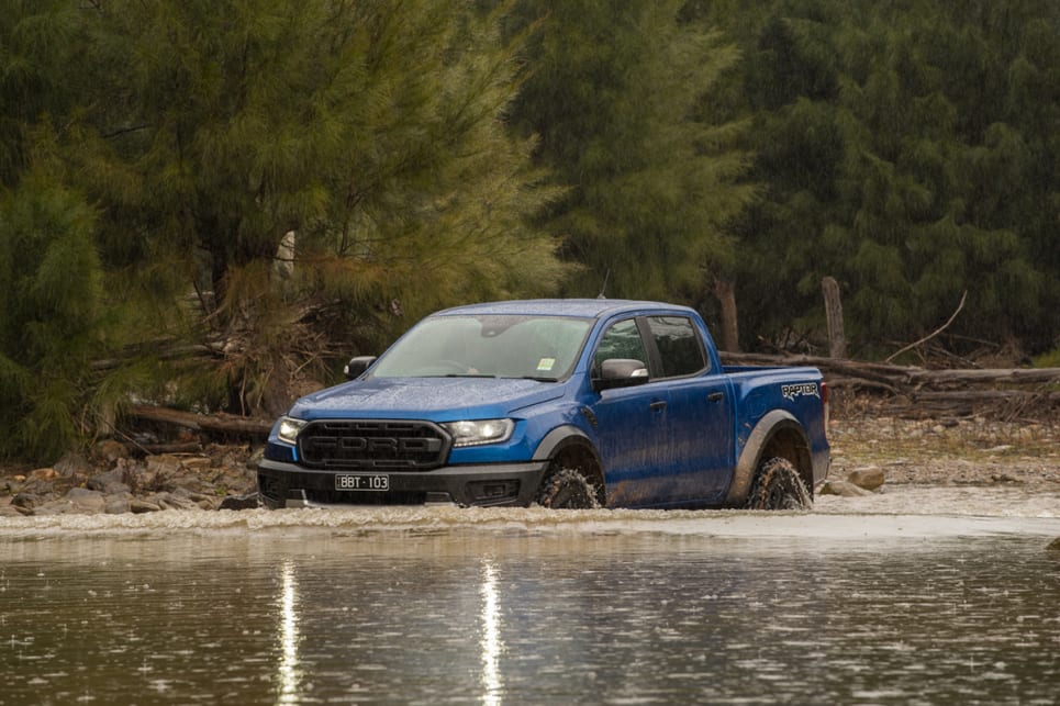 Suzuki Jimny Vs Jeep Wrangler Rubicon Vs Ford Ranger