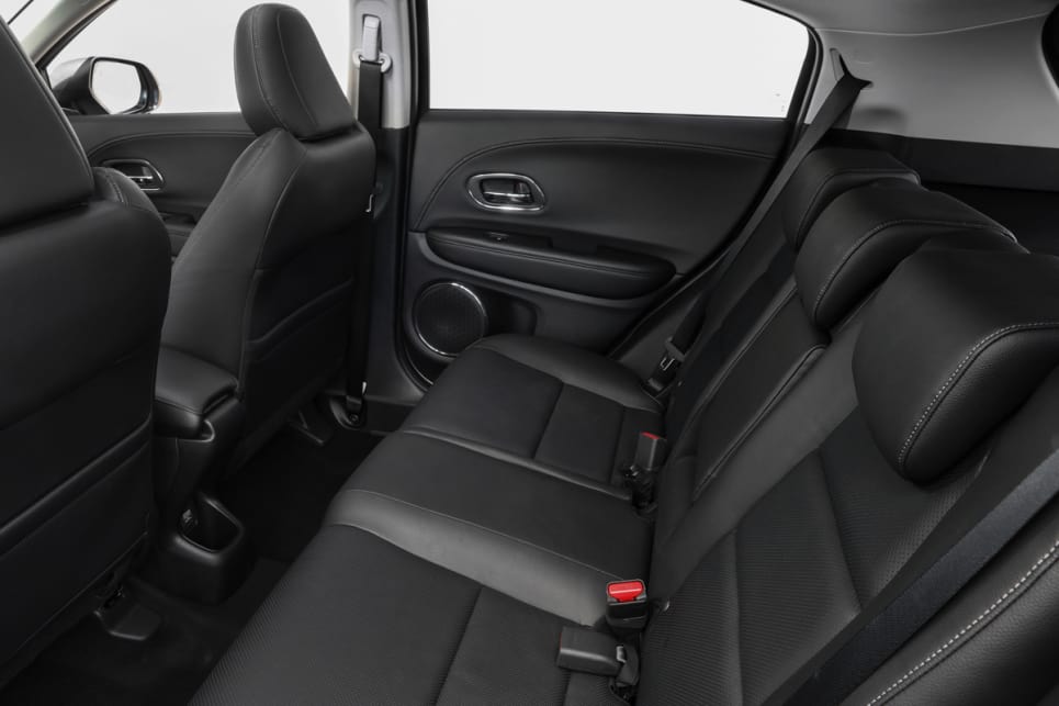 Honda Hr V 2019 Review Carsguide - Honda Hrv Back Seat Covers