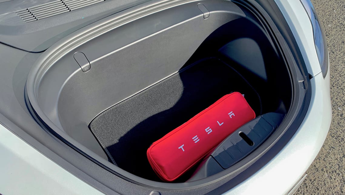 Tesla Model 3 Front Trunk Space - tesla power 2020