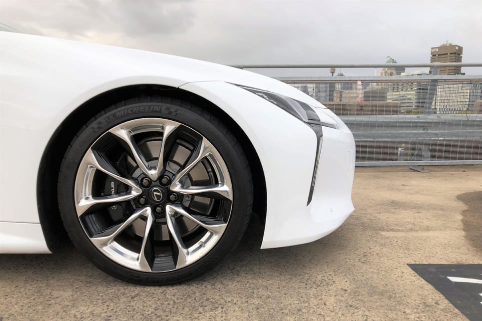 The LC500 is all bonnet and hips and giant 21-inch rims that tuck into those enormous arches.