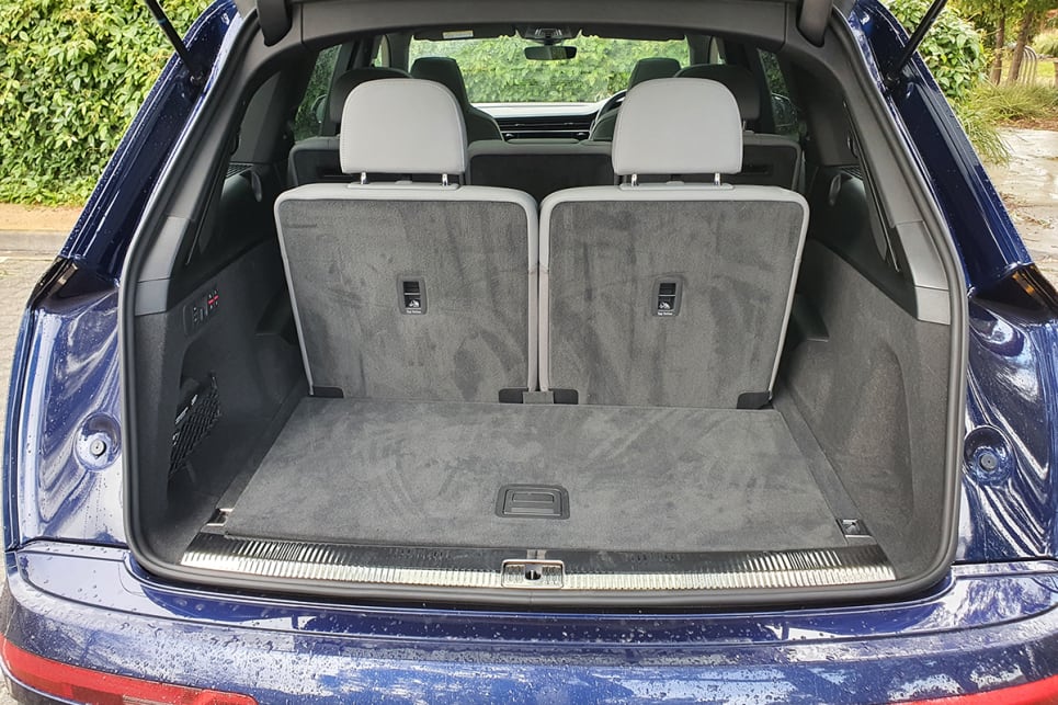 The SQ7's boot only accommodates 235 litres when all seats are in place. (image: Tung Nguyen)