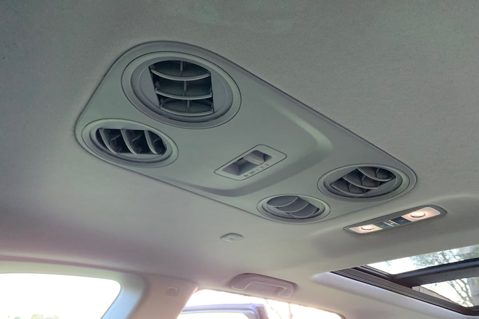 There are rear air vents and a fan controller for those in the back. (image: Matt Campbell)