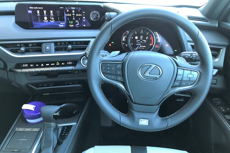 2020 Lexus UX | interior 