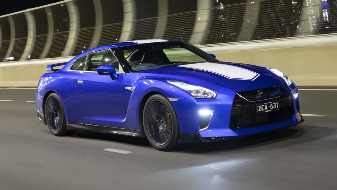 GT-R 0-100: Top Speed & Official Acceleration Data |
