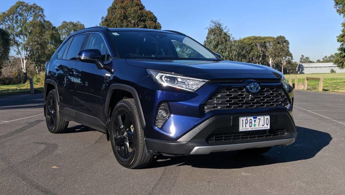 Toyota rav4 deals hybrid reviews 2020