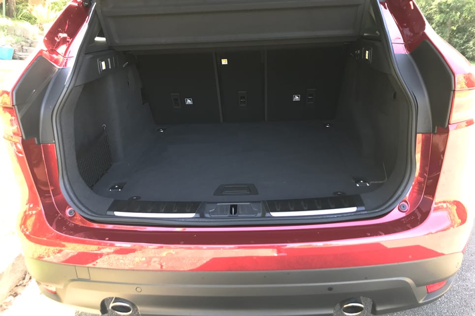 Boot space is rated at 508 litres (VDA).