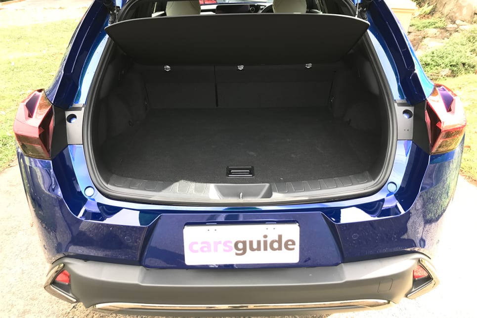 With the rear seats in place, boot space is rated at 371 litres (VDA).