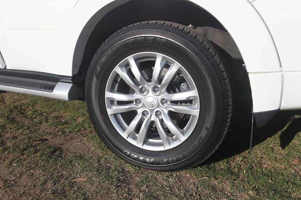 The GLS model scores 18-inch alloy wheels.