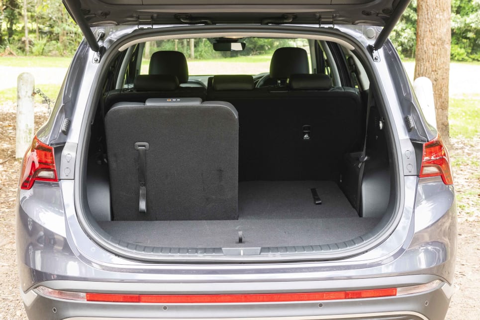 The Santa Fe offers 571L of boot space with five-seats-up (image: Santa Fe Elite).