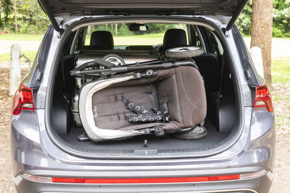 The Santa Fe offers 571L of boot space with five-seats-up (image: Santa Fe Elite).