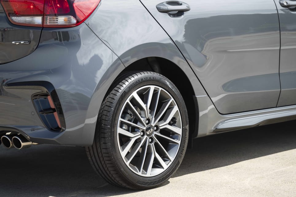 The Rio features huge 17-inch alloys wrapped in expensive Continental performance rubber (image credit: Rob Cameriere).