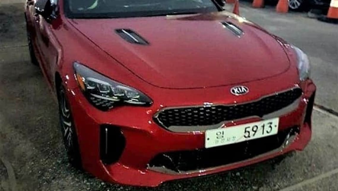Kia Stinger 2021 Spied Undisguised Aggressive New Design To Pair With More Powerful Twin Turbo V6 Report Car News Carsguide