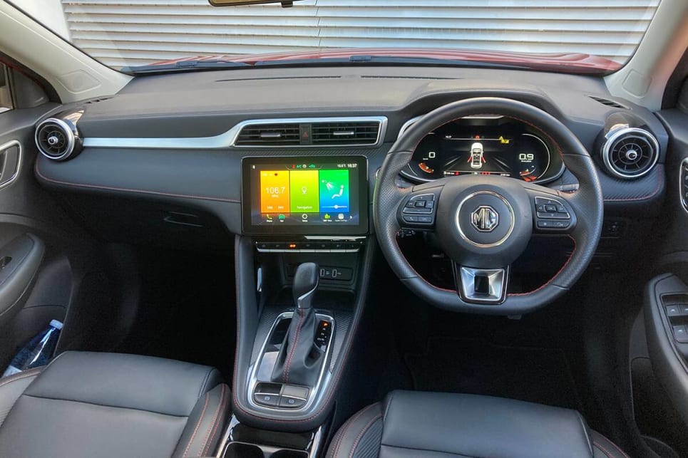 It has a 10.1-inch touchscreen with Apple CarPlay/Android Auto support.