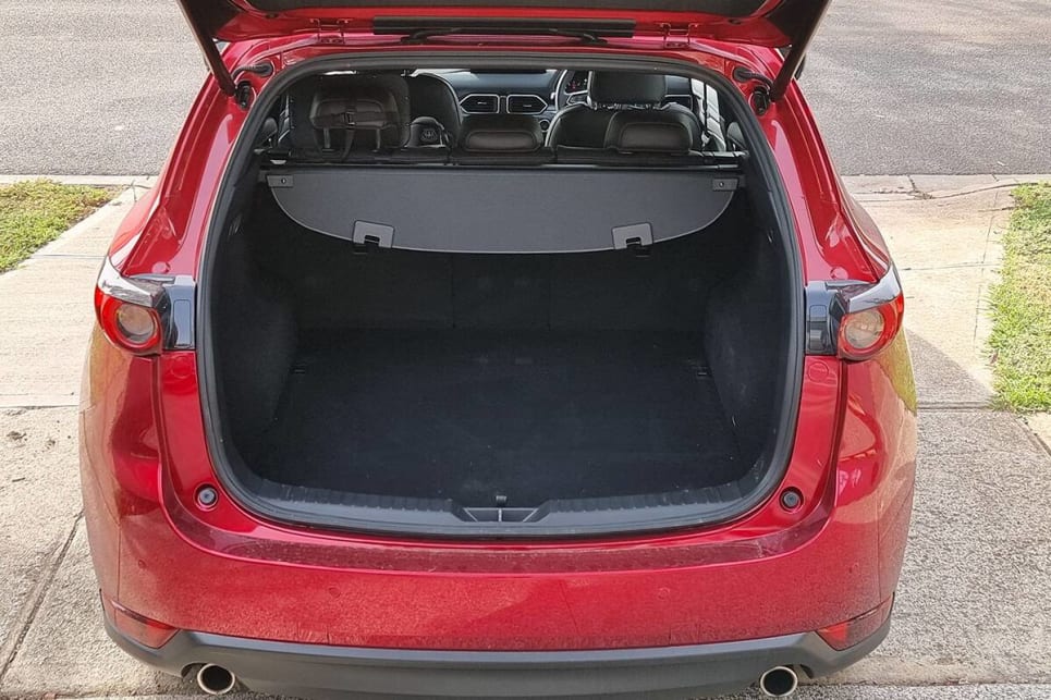 Mazda quotes a cargo capacity of 442 litres (VDA) with all seats in place. (image: Tung Nguyen)