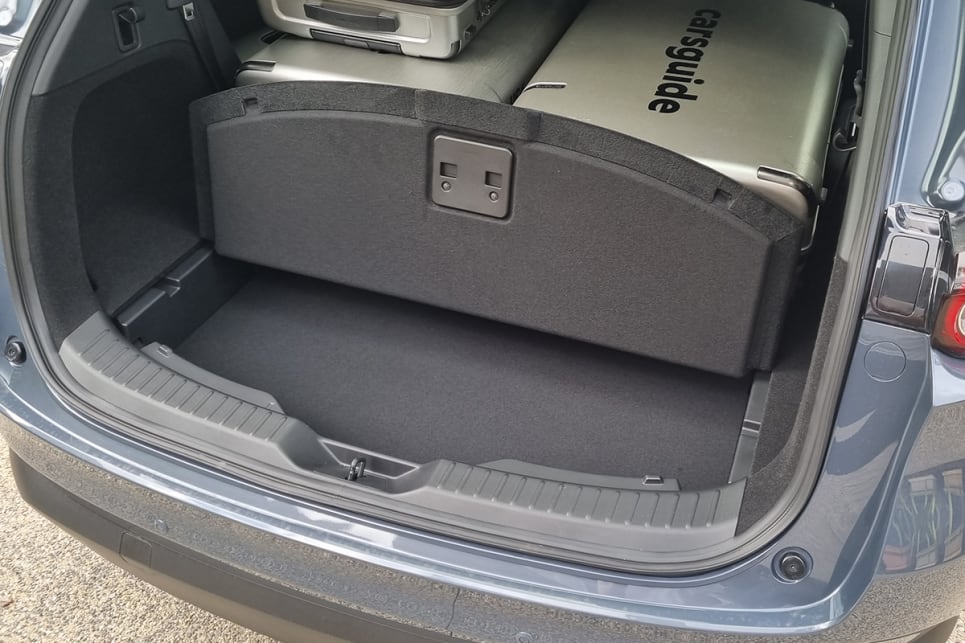 The boot floor can fold up to reveal more space. (Touring SP variant pictured)