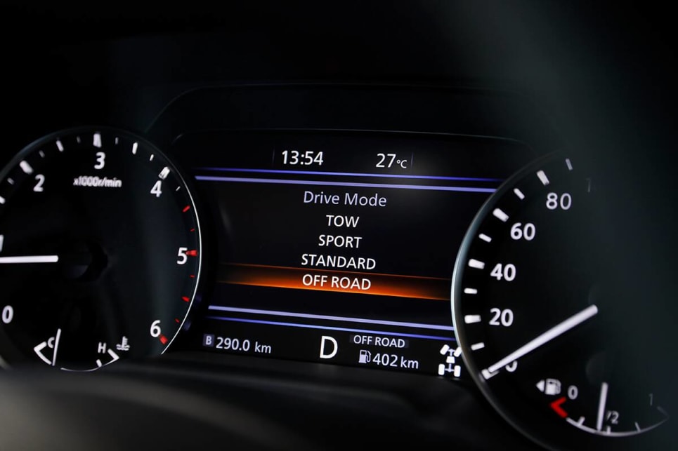 All Navaras feature a 7.0-inch driver display. (ST-X variant pictured)
