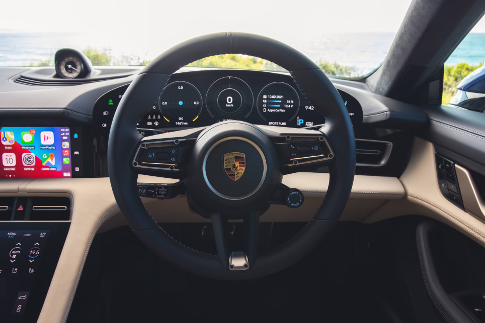 The interior is classic Porsche, with high-quality materials used throughout (image: Turbo).