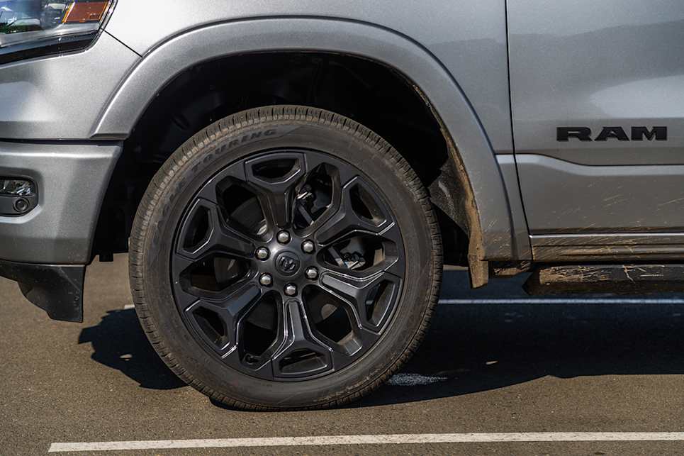 2021 RAM 1500 DT | Gallery 