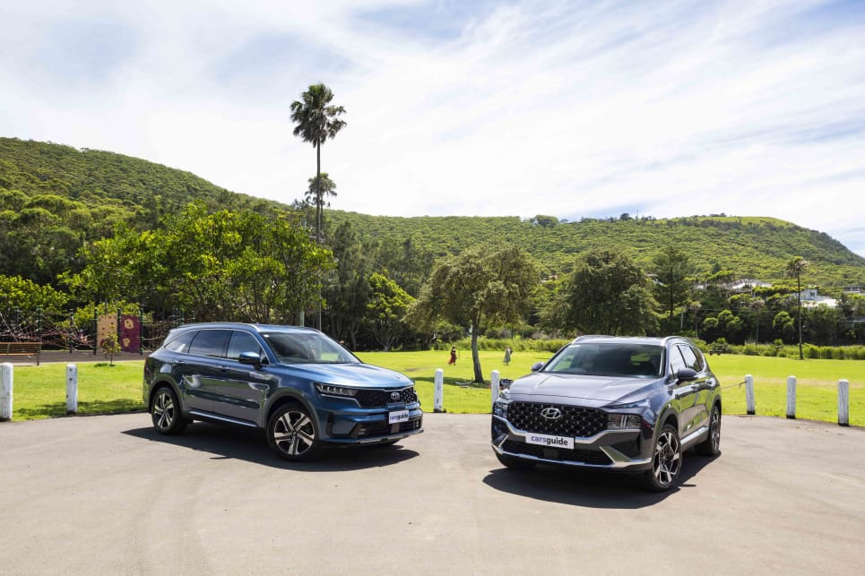 It’s hard to find anything that you don't like about the Sorento’s styling, while it’s easier to pick apart the Hyundai’s look.