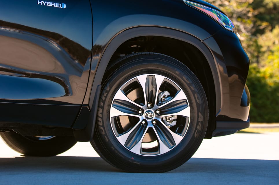 The GX and GXL have 18-inch alloy wheels (image: GXL).