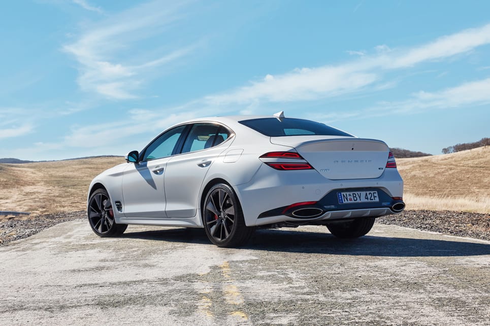 The V6 model gets beefy twin exhaust outlet graphics and a body-coloured diffuser. (3.3T Sport Luxury Pack variant pictured)