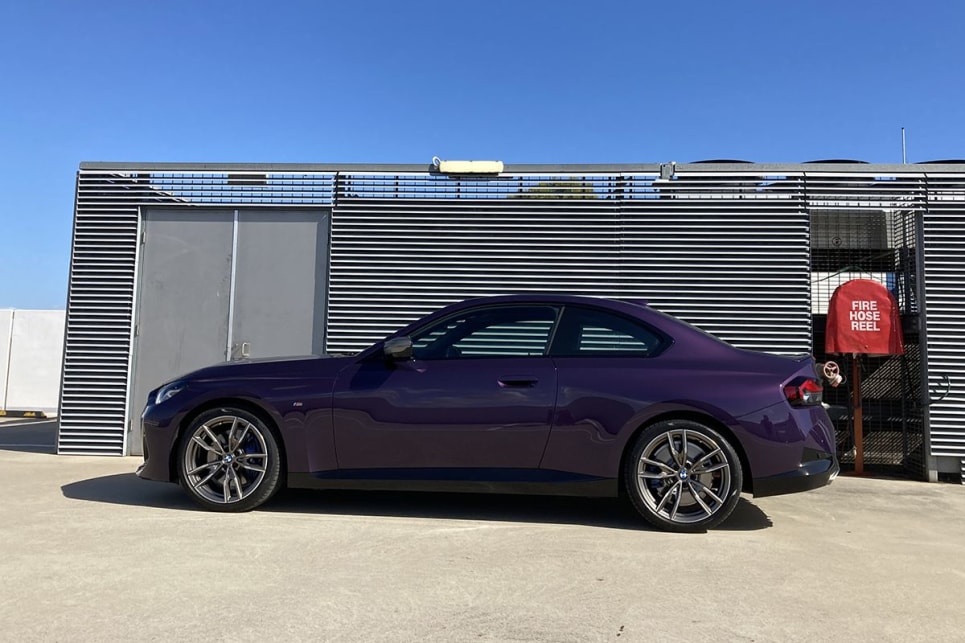 In the optional purple of our press car, it certainly turns heads. (image: Byron Mathioudakis)