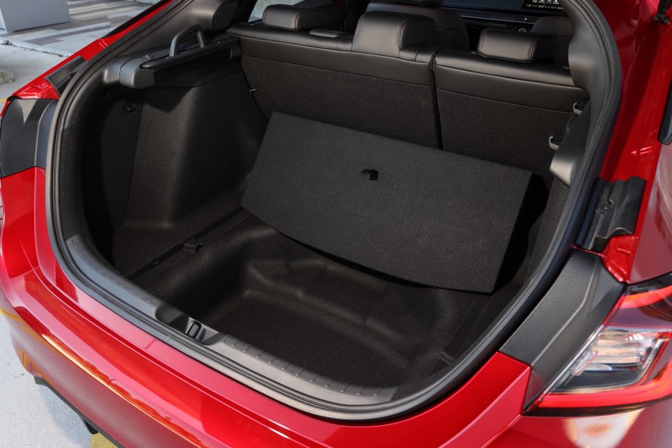 The Civic’s boot has a generous cargo capacity of 449L (VDA).