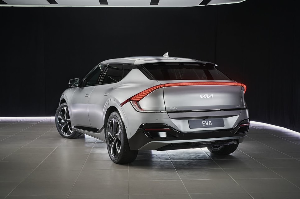The big advantage the new 2022 Kia EV6 electric car has over the ...