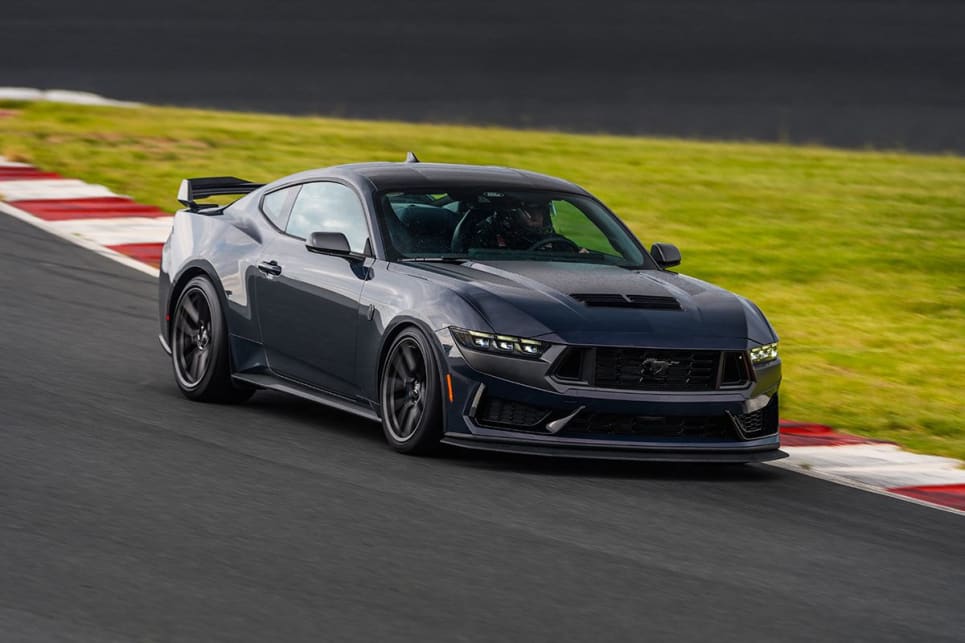 While the final Australian specifications may not be locked in just yet, Ford did provide us with a comprehensive drive experience in the Mustang Dark Horse.
