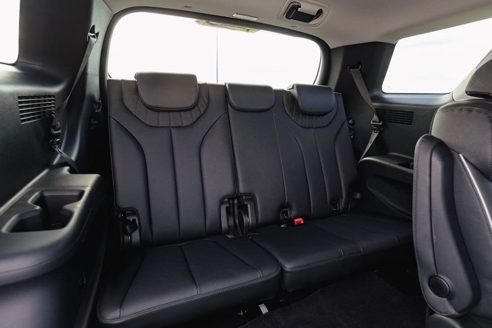 Hyundai Palisade 2023 review Elite 7 seat diesel Big family SUV