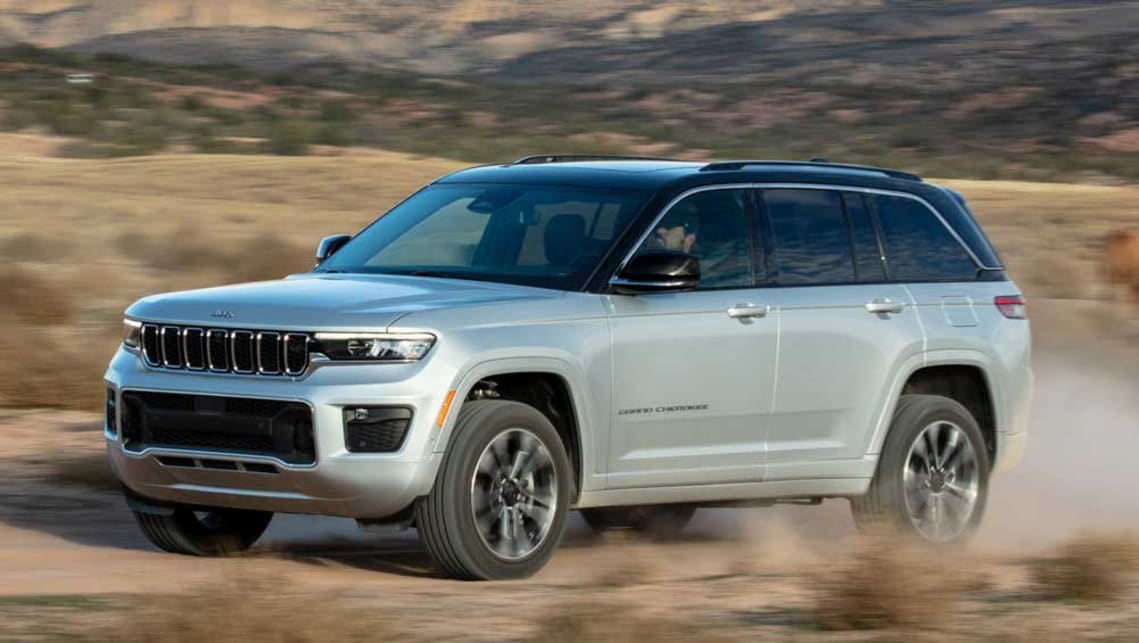 Jeep 5 seater best sale suv